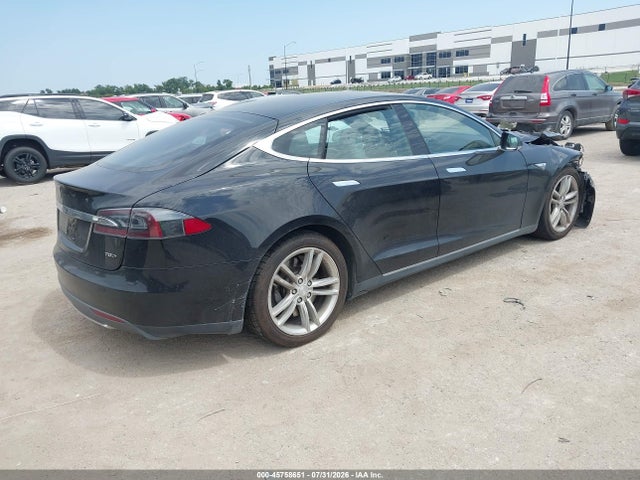 45758651 :رقم المزاد ، 5YJSA1S24FF088376 vin ، 2015 Tesla Model S 70d/85d/p85d مزاد بيع