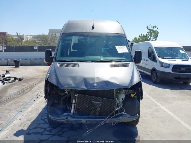 Продажа на аукционе авто 2015 Mercedes-benz Sprinter 2500 Normal Roof, vin: WD3PE7DC3FP142186, номер лота: 45758676