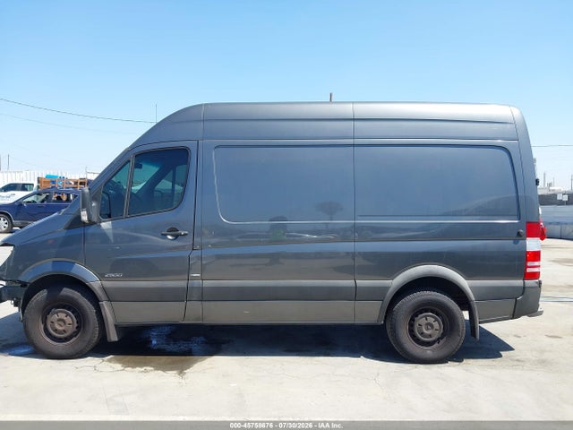 Продажа на аукционе авто 2015 Mercedes-benz Sprinter 2500 Normal Roof, vin: WD3PE7DC3FP142186, номер лота: 45758676