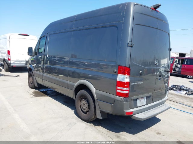 Продажа на аукционе авто 2015 Mercedes-benz Sprinter 2500 Normal Roof, vin: WD3PE7DC3FP142186, номер лота: 45758676