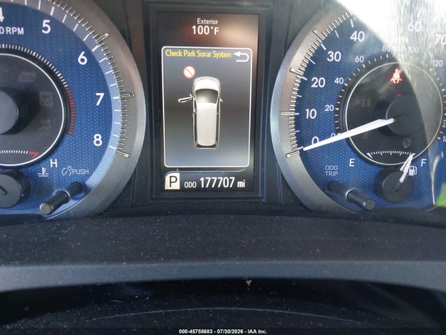 Продажа на аукционе авто 2015 Toyota Sienna Limited Premium 7 Passenger, vin: 5TDDK3DC4FS121024, номер лота: 45758683