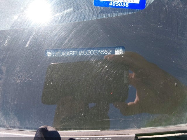 Toyota Prius Two Eco 2016 JTDKARFU6G3023862 Image 9