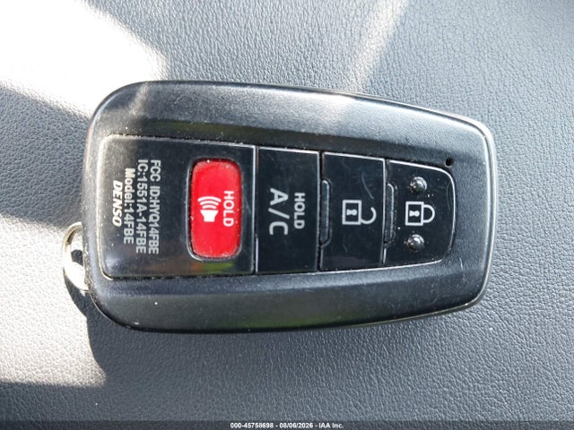 JTDKARFP0H3061020 Toyota Prius Prime Premium