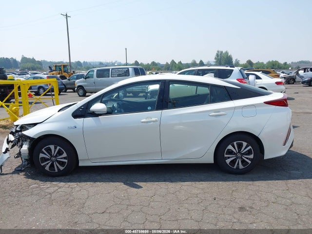 JTDKARFP0H3061020 Toyota Prius Prime Premium