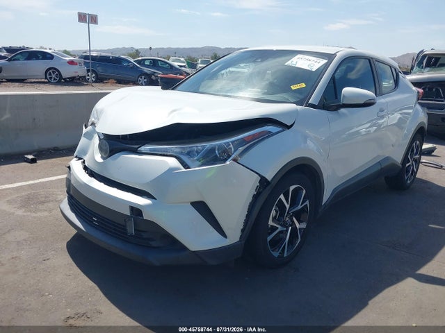 NMTKHMBX9JR009764 Toyota C-HR XLE