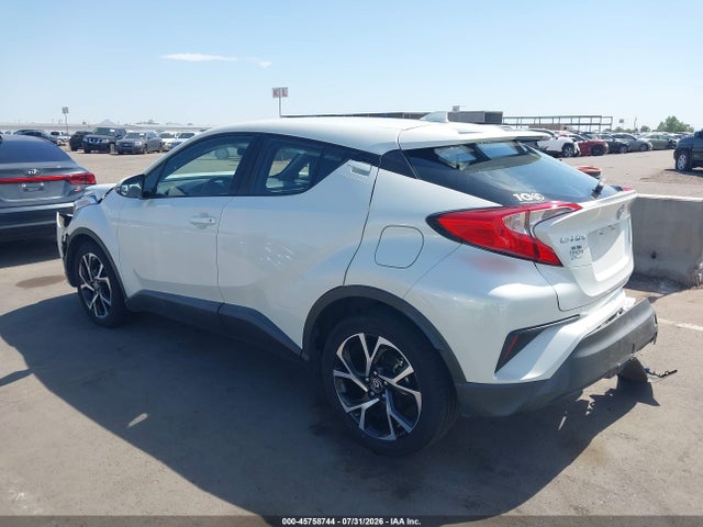 NMTKHMBX9JR009764 Toyota C-HR XLE