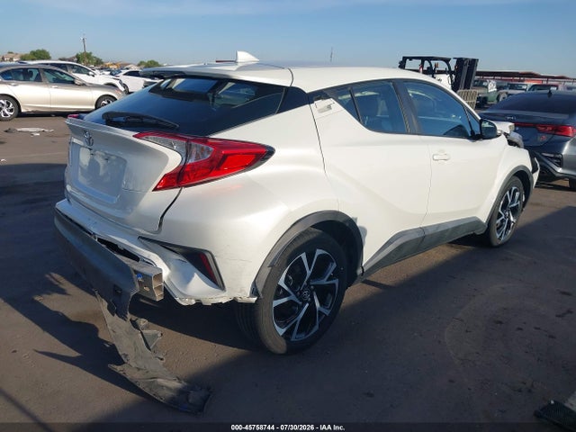 NMTKHMBX9JR009764 Toyota C-HR XLE