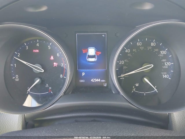 NMTKHMBX9JR009764 Toyota C-HR XLE