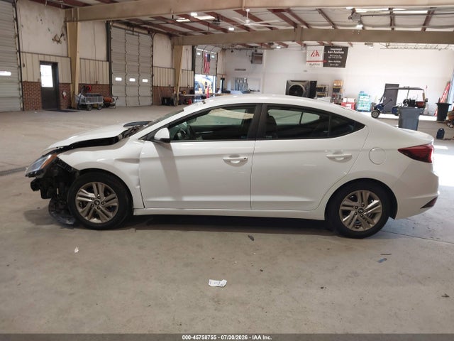 Продажа на аукционе авто 2020 Hyundai Elantra Sel, vin: 5NPD84LF5LH512880, номер лота: 45758755