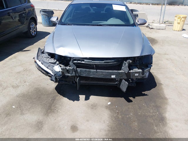 KMHLL4DG0RU693558 Hyundai ELANTRA SE
