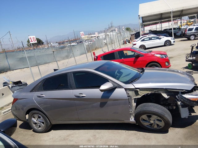 KMHLL4DG0RU693558 Hyundai ELANTRA SE