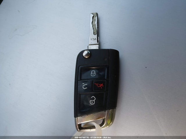 45758776 :رقم المزاد ، 3VW547AU2HM073641 vin ، 2017 Volkswagen Golf Gti Autobahn 4-door/s 4-door/se 4-door/sport 4-door مزاد بيع