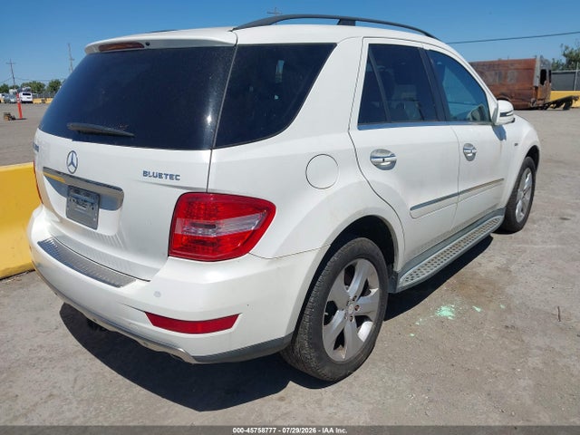 45758777 :رقم المزاد ، 4JGBB2FB6BA660074 vin ، 2011 Mercedes-benz Ml 350 Bluetec 4matic مزاد بيع
