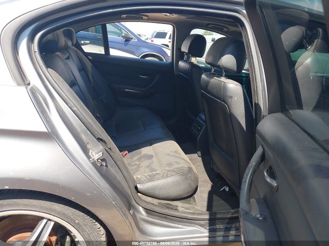 2010 Bmw 328i მანქანა იყიდება აუქციონზე, vin: WBAPH5G55ANM70791, აუქციონის ნომერი: 45758790