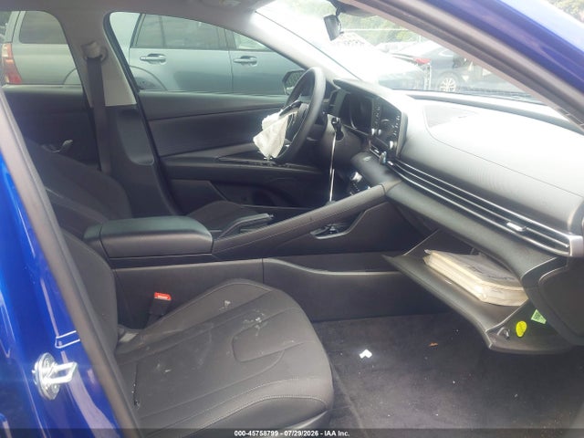 Продажа на аукционе авто 2022 Hyundai Elantra Sel, vin: KMHLM4AG2NU357342, номер лота: 45758799