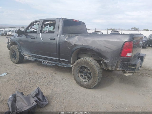 3C6UR5CJ9JG106217 RAM 2500 Tradesman 4x4 6&#039;4 Box