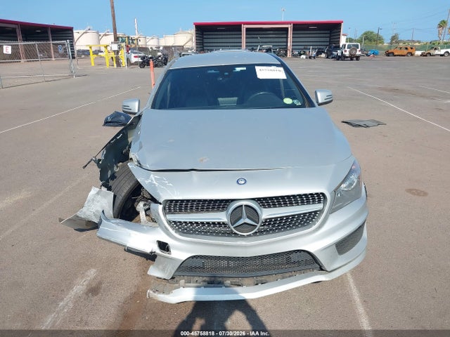 WDDSJ4GB3FN233991 Mercedes-Benz CLA 250 4MATIC