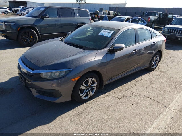 Honda Civic Lx 2018 2HGFC2F55JH598486 Image 2