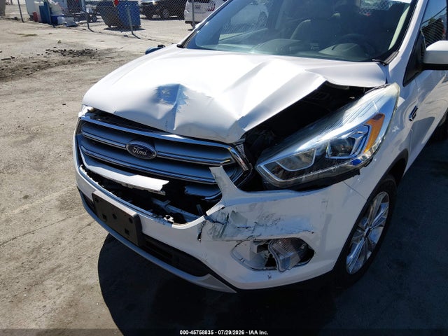 Ford ESCAPE SE 2017 1FMCU0GDXHUE74712 Image 6