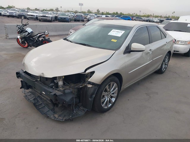 Toyota CAMRY XLE 2016 4T4BF1FK5GR542155 Image 2