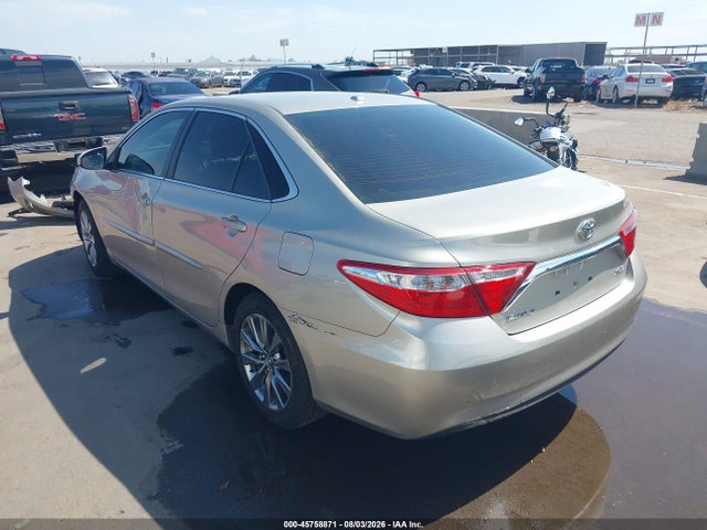 Toyota CAMRY XLE 2016 4T4BF1FK5GR542155 Image 3