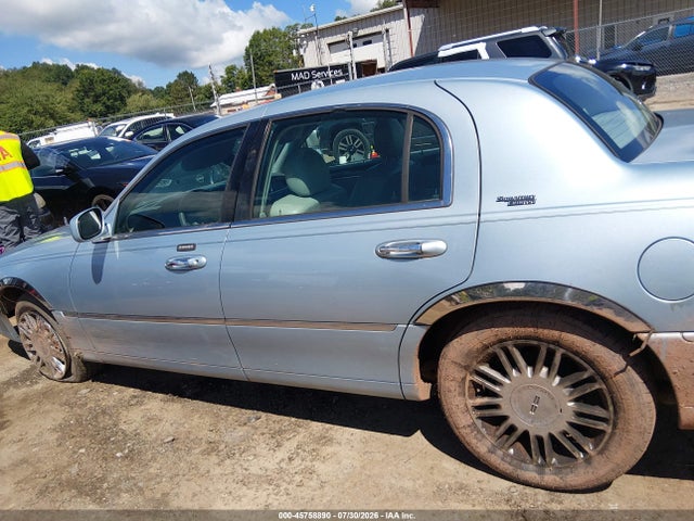 Продаж на аукціоні авто 2006 Lincoln Town Car Signature Limited, vin: 1LNHM82VX6Y629608, номер лоту: 45758890