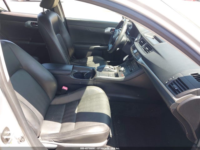 Продаж на аукціоні авто 2012 Lexus Ct 200h Premium, vin: JTHKD5BH2C2098744, номер лоту: 45758891