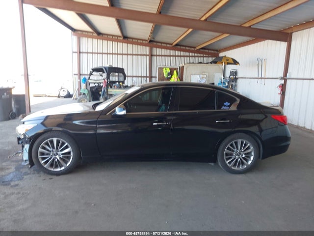 JN1EV7AP1HM737873 Infiniti Q50 3.0t Premium