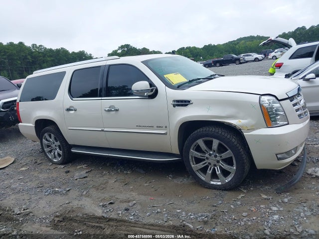 Продажа на аукционе авто 2008 Cadillac Escalade Esv, vin: 1GYFK66898R173070, номер лота: 45758895