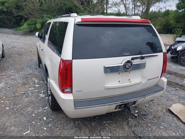 Продажа на аукционе авто 2008 Cadillac Escalade Esv, vin: 1GYFK66898R173070, номер лота: 45758895