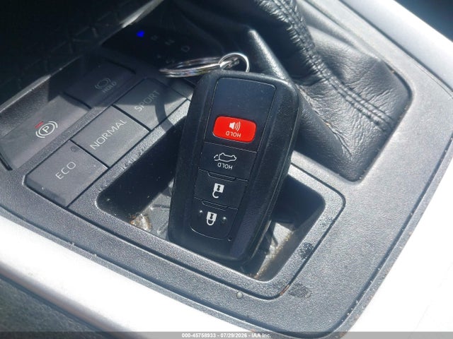 2021 Toyota Rav4 Xle მანქანა იყიდება აუქციონზე, vin: 2T3W1RFV7MW162367, აუქციონის ნომერი: 45758933