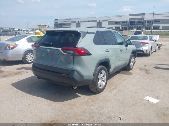 2021 Toyota Rav4 Xle მანქანა იყიდება აუქციონზე, vin: 2T3W1RFV7MW162367, აუქციონის ნომერი: 45758933