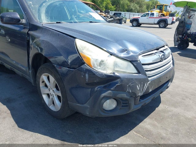 Subaru Outback 2.5i Premium 2014 4S4BRBCC6E3251641 Image 6
