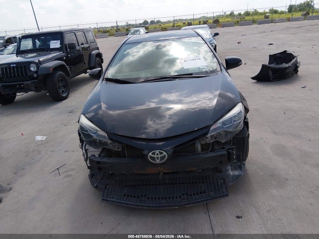 Toyota COROLLA SE 2018 5YFBURHE3JP774073 Image 12