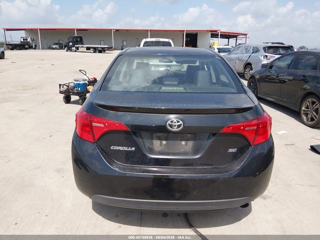 Toyota COROLLA SE 2018 5YFBURHE3JP774073 Image 16