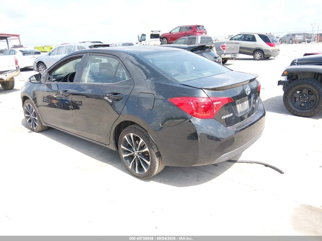 Toyota COROLLA SE 2018 5YFBURHE3JP774073 Image 3