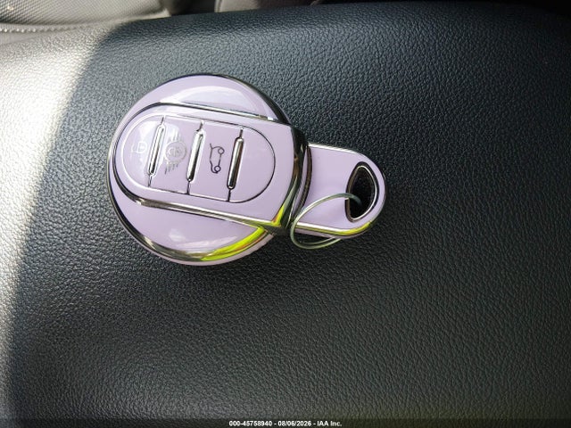 2019 Mini Countryman Cooper მანქანა იყიდება აუქციონზე, vin: WMZYV5C5XK3F58113, აუქციონის ნომერი: 45758940
