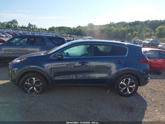 Продаж на аукціоні авто 2022 Kia Sportage Lx, vin: KNDPMCAC9N7010652, номер лоту: 45758941