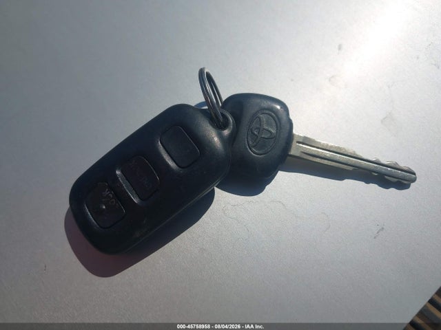 Auction sale of the 2000 Toyota Avalon Xls, vin: 4T1BF28B5YU017515, lot number: 45758958