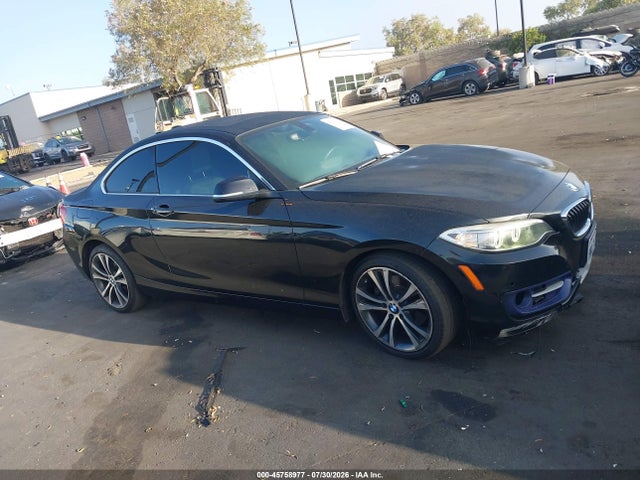 45758977 :رقم المزاد ، WBA1F9C53GV742577 vin ، 2016 Bmw 228i مزاد بيع