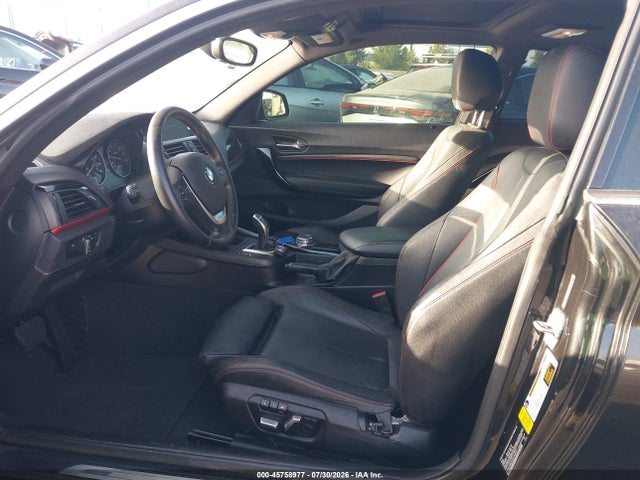 45758977 :رقم المزاد ، WBA1F9C53GV742577 vin ، 2016 Bmw 228i مزاد بيع
