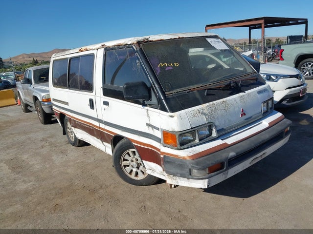 Auction sale of the 1990 Mitsubishi Wagon Ls, vin: JA4FN54W4LA000700, lot number: 45759006