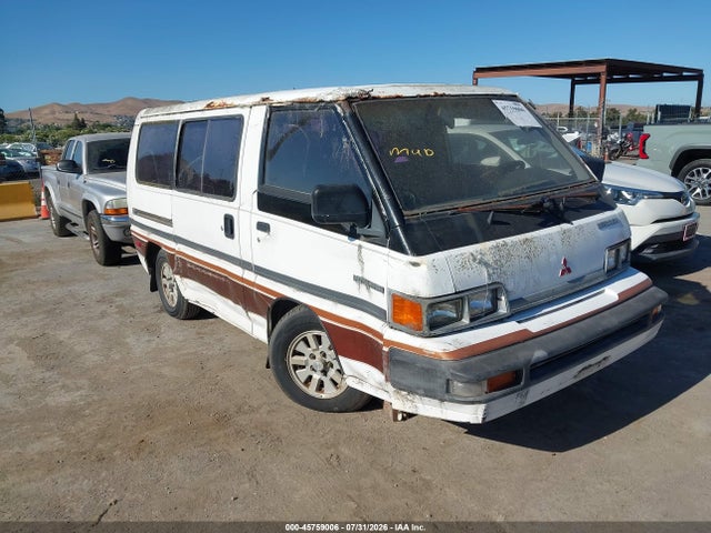 Auction sale of the 1990 Mitsubishi Wagon Ls, vin: JA4FN54W4LA000700, lot number: 45759006