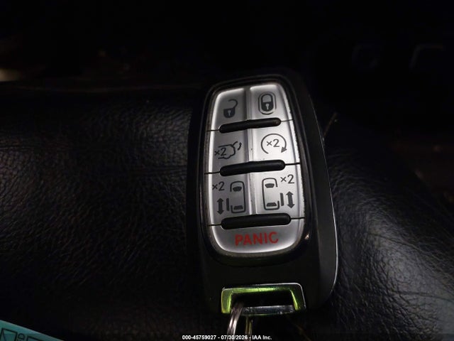 2C4RC3BG0LR277994 Chrysler Pacifica Awd Launch Edition