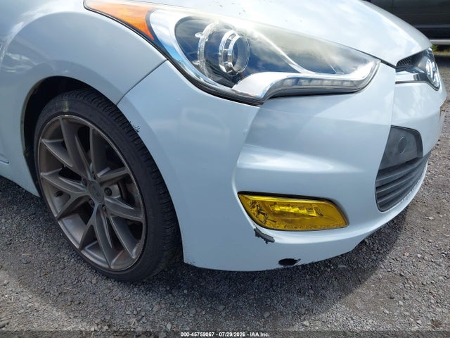2013 Hyundai Veloster Tech მანქანა იყიდება აუქციონზე, vin: KMHTC6AD4DU102761, აუქციონის ნომერი: 45759067