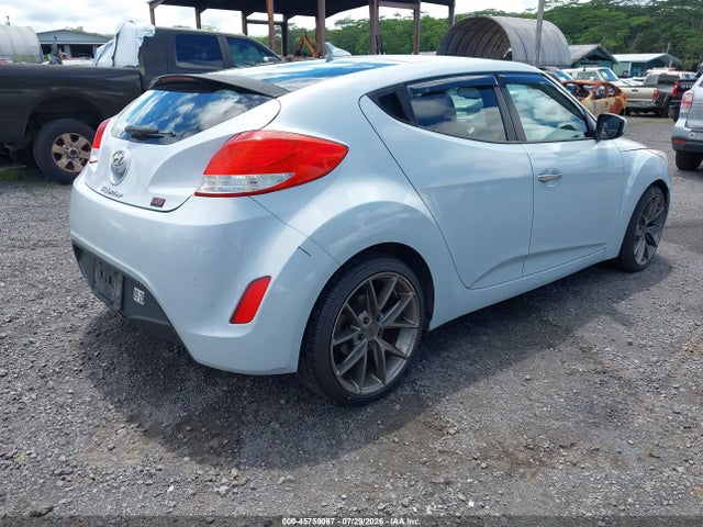 2013 Hyundai Veloster Tech მანქანა იყიდება აუქციონზე, vin: KMHTC6AD4DU102761, აუქციონის ნომერი: 45759067
