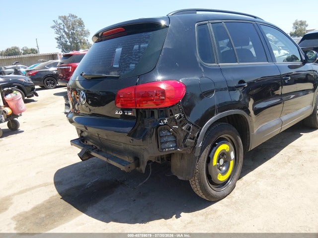 WVGAV7AXXFW566632 Volkswagen TIGUAN S