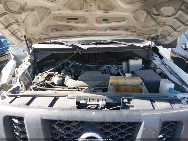 1N6BF0KY4GN815287 Nissan Nv Cargo Nv2500 Hd Sv V6