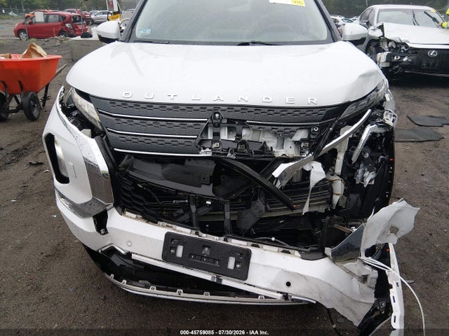 Продаж на аукціоні авто 2022 Mitsubishi Outlander Black Edition S-awc/se 2.5 S-awc/se Launch Edition S-awc, vin: JA4J4UA8XNZ051801, номер лоту: 45759085