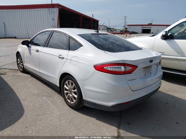 Ford FUSION S 2016 3FA6P0G73GR382047 Image 3